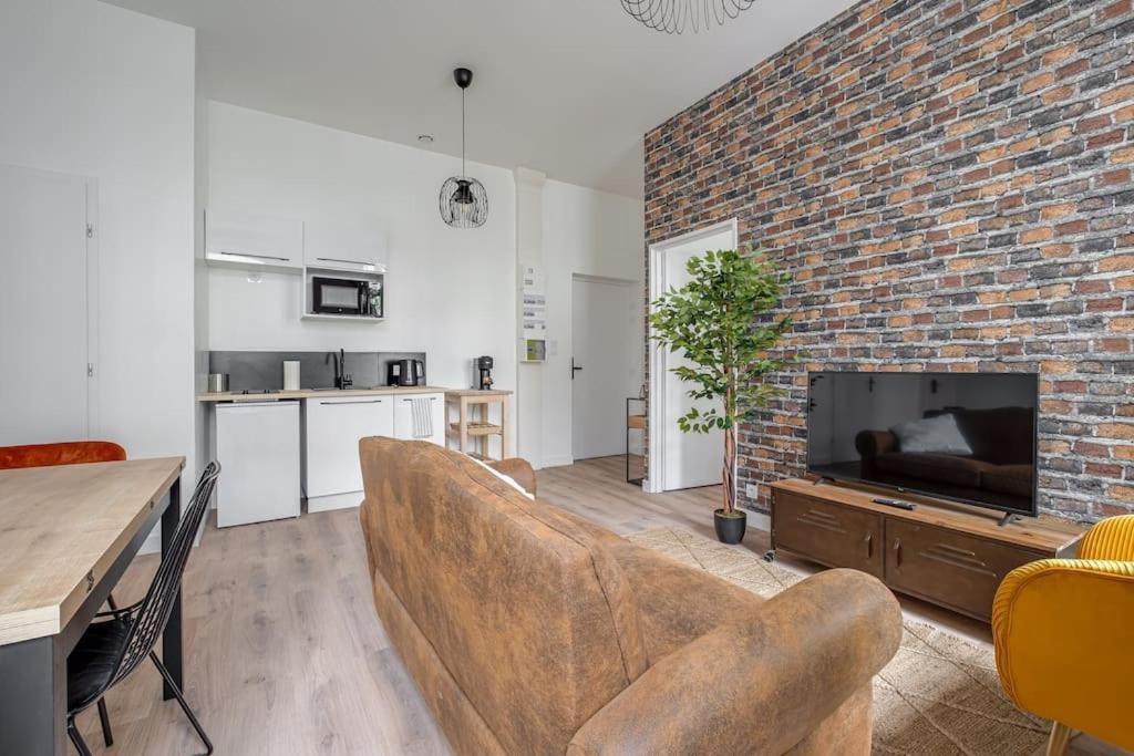 Grand Appartement «  City » Spacieux Et Moderne Сент-Этьен Экстерьер фото